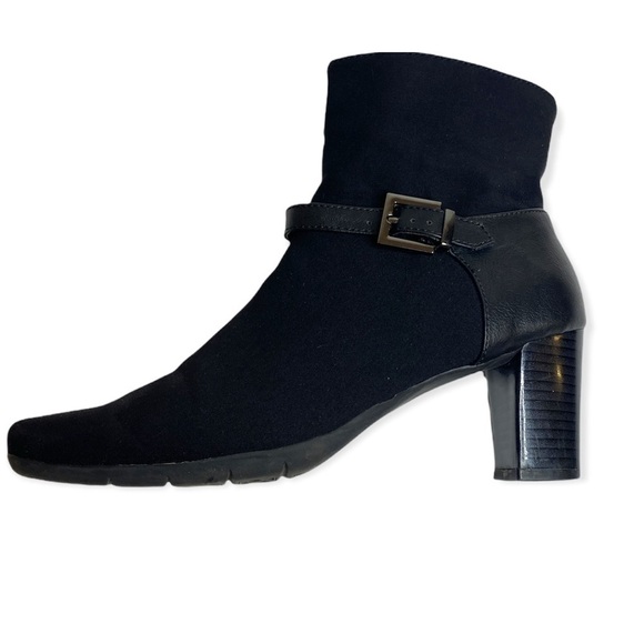 Aerosoles square toe 3” inch heel black boots / booties. Size 9 - Picture 4 of 9